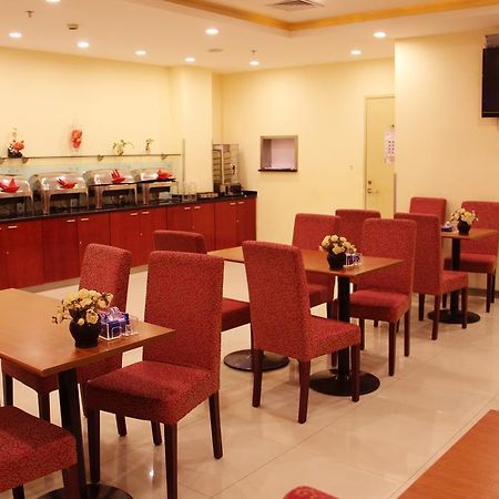 Hanting Hotel Shanghai South Railway Station Luoxiang Road Branch Exterior foto
